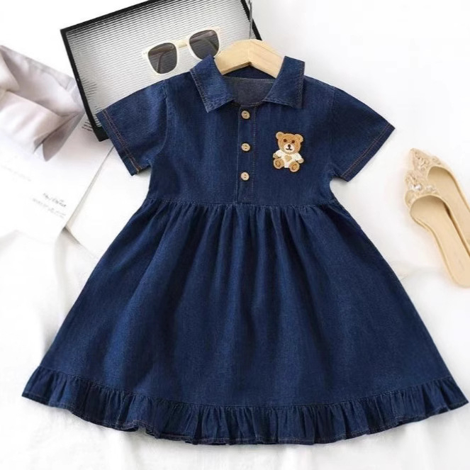 Gyerekeknek szánt denim ruha, koreai stílus, nyári modell 2025 (Stílus: Koreai verzió; Szövet: Pamut; Fő anyag összetevő: 100%; Szezon: Nyár; Alkalmas nem: Lányok)
