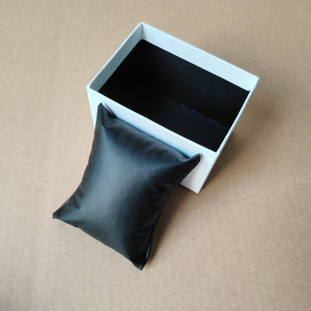 Кутия за часовник — луксозна опаковка, 500 бр., печат на лого възможен, персонализиране налично, лято 2025