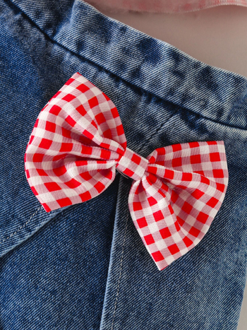 Két részes gyerekruha 1-3 éveseknek, ujjatlan felső és rövidnadrág, kötött poliészter anyag, nyár–tavasz, minták: csíkos, kockás, egyszínű