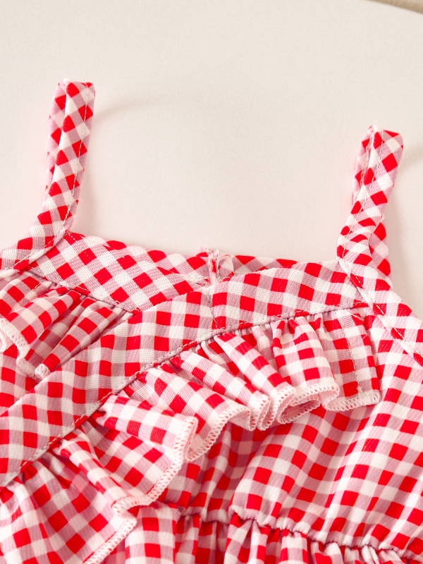 Két részes gyerekruha 1-3 éveseknek, ujjatlan felső és rövidnadrág, kötött poliészter anyag, nyár–tavasz, minták: csíkos, kockás, egyszínű