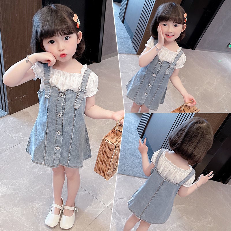 Lányok nyári két részes szettje: denim pántos szoknya és rövid ujjú felső, anyag: denim és pamut, fő anyag poliészter 31-50%, 8 évesnél idősebbeknek