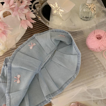 Dječja A‑linijska suknja, pamuk, vanjska 80% pamuka, podstava 51–70% pamuka, za djevojčice od 3 do 8 godina, proljeće.