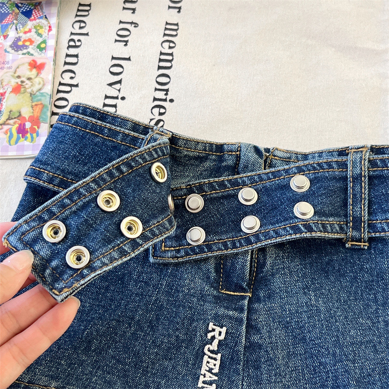 Lányoknak japán stílusú A-vonalú denim szoknya betűmintával, 55% pamut, puha felületkezelés, 3–8 éveseknek, nyár 2024