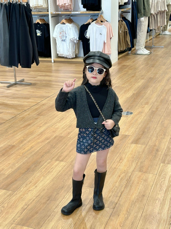 Dječja traper suknja sa šljokicama, K-stil, kaubojski kroj, 80% pamuk, podstava 100% poliester, uzrast 3–8 godina, jesen 2024