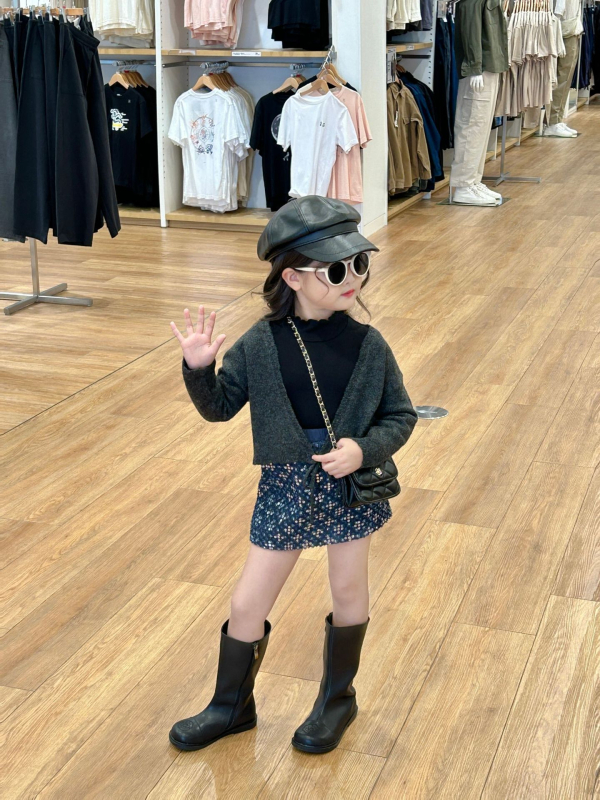 Dječja traper suknja sa šljokicama, K-stil, kaubojski kroj, 80% pamuk, podstava 100% poliester, uzrast 3–8 godina, jesen 2024