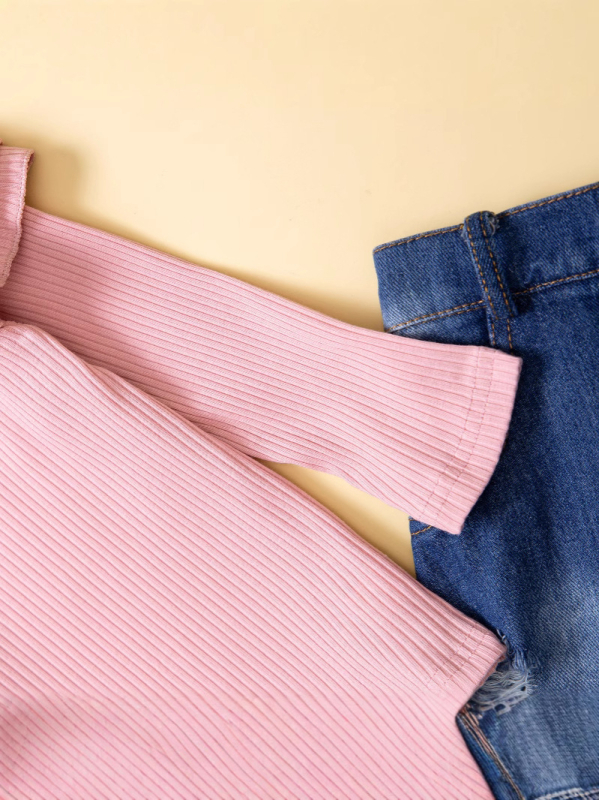 Dva dijela pamučni komplet za djevojčice za jesen: dugi rukav gornji komad i plisirana suknja srednje duljine, za uzrast 3–8 godina.