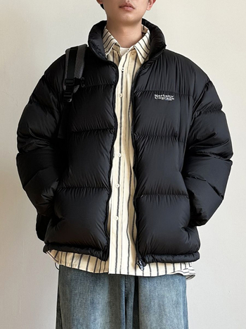 Kacsapelyhes töltetű pehelydzseki, töltet 100% tolltartalom, kapucnival, hosszú szabás, enyhe hideg elleni védelem (-5°C–0°C)