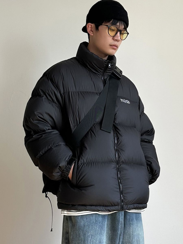 Kacsapelyhes töltetű pehelydzseki, töltet 100% tolltartalom, kapucnival, hosszú szabás, enyhe hideg elleni védelem (-5°C–0°C)