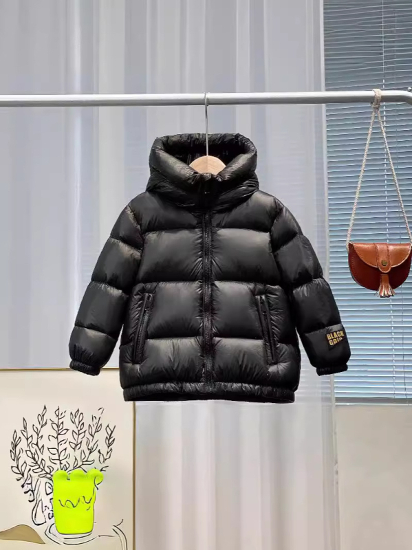 Bērnu ziemas jaka ar pīļu pūdu pildījumu, īss griezums, fiksēta kapuce, garas piedurknes, vecums 3–8 gadi