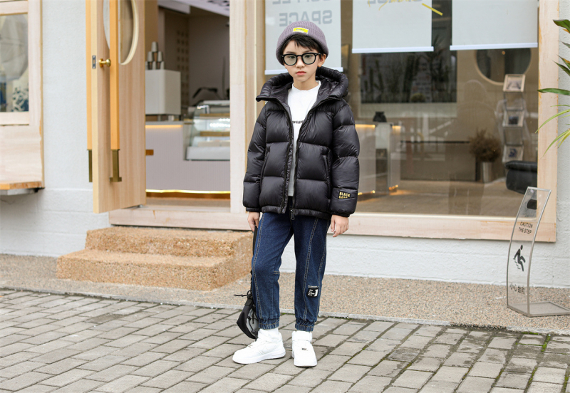 Bērnu ziemas jaka ar pīļu pūdu pildījumu, īss griezums, fiksēta kapuce, garas piedurknes, vecums 3–8 gadi