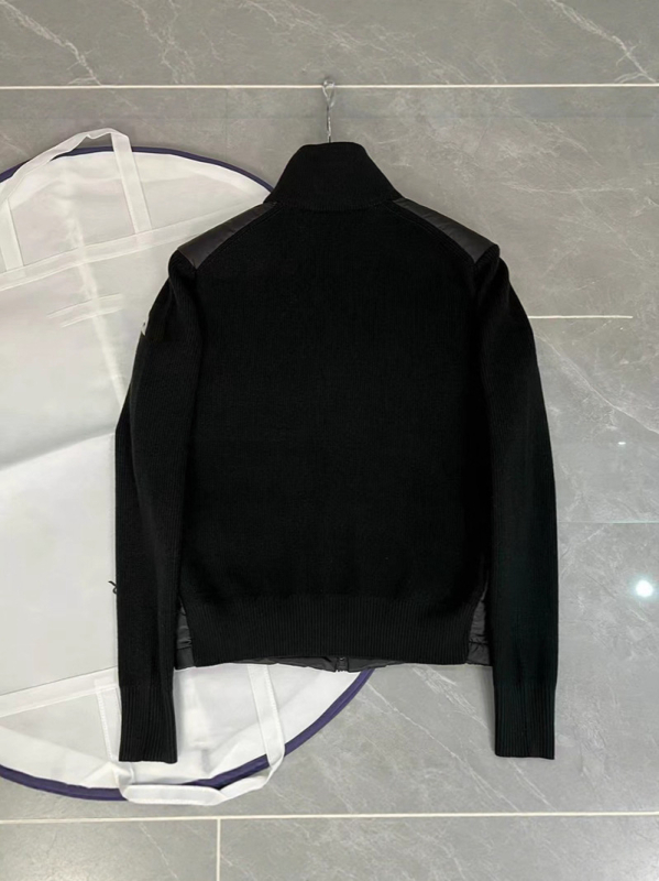 Geacă de puf patchwork tricotată din lână, umplutură din puf de rață alb, croială Slim, guler înalt cu fermoar, căldură pentru toate anotimpurile