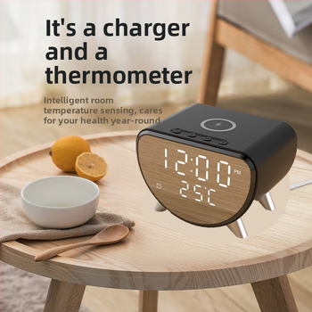 Három az egyben vezeték nélküli töltő asztali ébresztővel és hőmérővel, 15W gyorstöltés, 2A kimenet, 18W összteljesítmény iPhone-hoz