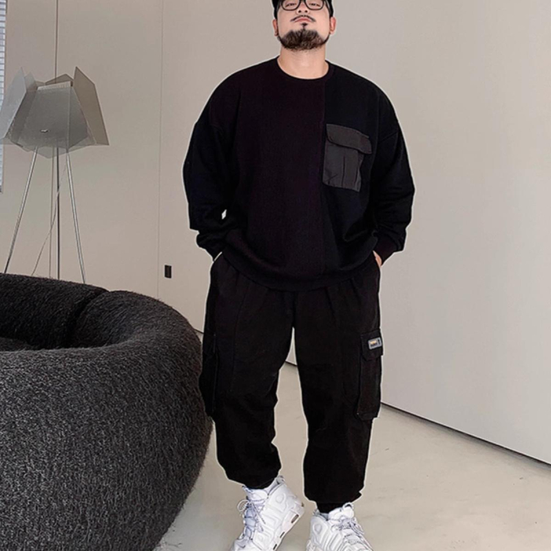 Široka mikina s fleece podstavom, okrugli izrez, dugi rukavi, poliester, dizajn kolaž/šivanje i trodimenzionalne patch džepove