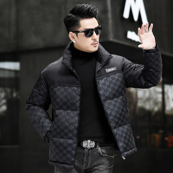 Ανδρικό μπουφάν με αποσπώμενο γιακά και φερμουάρ; θερμοκρασιακή απόδοση -20°C έως -5°C; πλήρωση από λευκά πούπουλα χήνας; φούσκωμα 750.