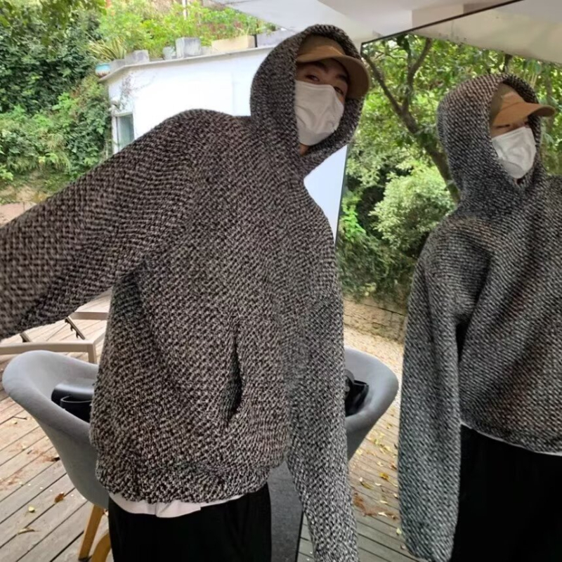 Duks s kapuljom, Hong Kong stil, slobodan kroj, poliester 81-90%, dugi rukavi