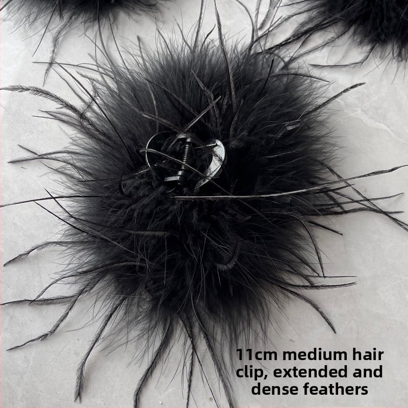 Hajcsat tollas díszítéssel – Szuper Tündér Stílus, kézzel készített fejfedő kiegészítő (Anyag: Tollak; Stílus: Szuper Tündér Tollas; Gyártás: Kézzel készített; Kategória: Fejfedő kiegészítő)