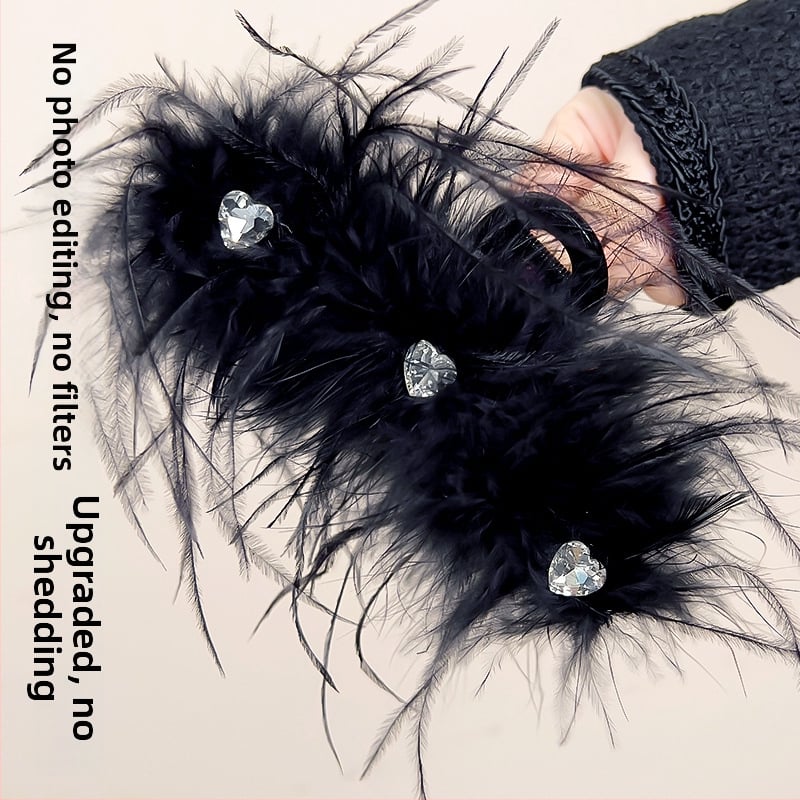 Hajcsat tollas díszítéssel – Szuper Tündér Stílus, kézzel készített fejfedő kiegészítő (Anyag: Tollak; Stílus: Szuper Tündér Tollas; Gyártás: Kézzel készített; Kategória: Fejfedő kiegészítő)