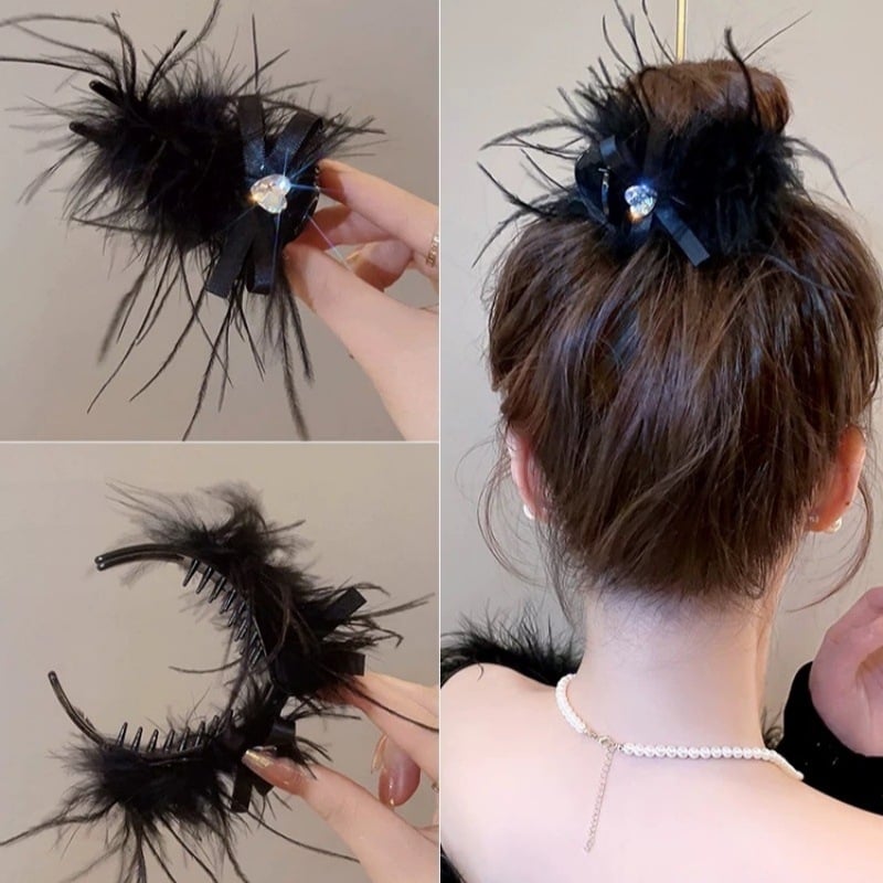 Hajcsat tollas díszítéssel – Szuper Tündér Stílus, kézzel készített fejfedő kiegészítő (Anyag: Tollak; Stílus: Szuper Tündér Tollas; Gyártás: Kézzel készített; Kategória: Fejfedő kiegészítő)