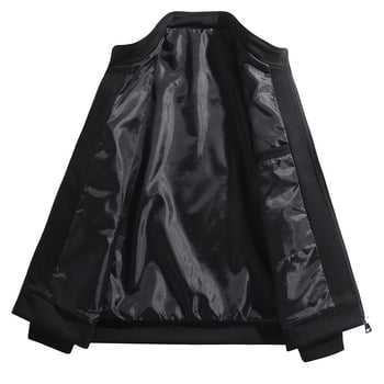 Muška windbreaker jakna s kapuljom, vjetrovodna, prugasti uzorak, slobodan kroj, zatvarač