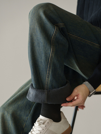 Blugi bărbați denim cu croială vintage, drepti, căptușeală fleece, talie medie, fermoar, detalii la buzunare, iarnă 2025