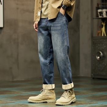 Vyriški džinsai su fliso pamušalu, laisva kirpimo, vidutinio aukščio juosmuo, žiema 2025