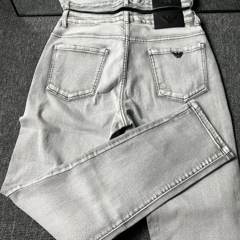 Blugi bărbați cu design triunghi, croială slim straight casual (talie dublă; fermoar cu bandă; catifea texturată; țesătură poliester; patru sezoane)