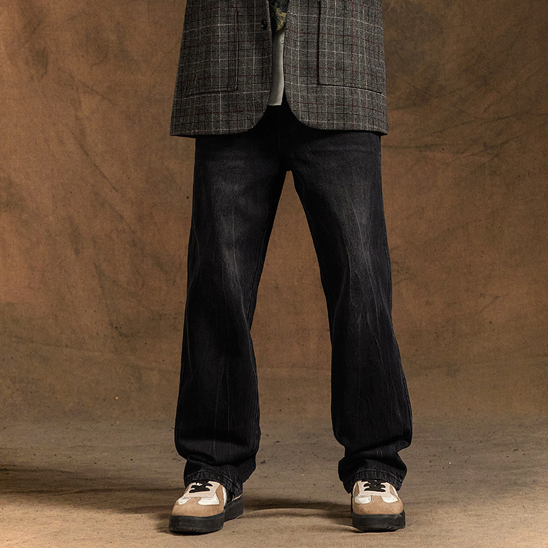 Jeansi pentru bărbați, drepti, talie medie, denim din bumbac 94,3%, spălați și distressed, fermoar