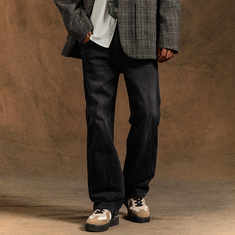 Jeansi pentru bărbați, drepti, talie medie, denim din bumbac 94,3%, spălați și distressed, fermoar