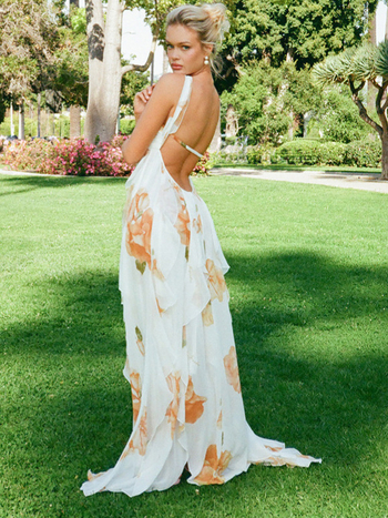 Rochie lungă din chiffon, imprimeu floral, decolteu halter, fără spate