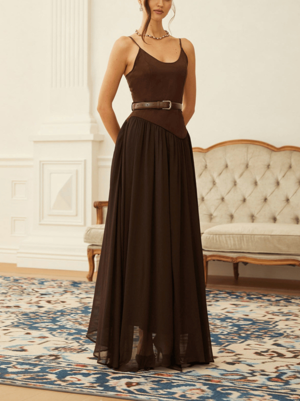 Μακρύ φόρεμα από πολυεστέρα με πάνελ συγκόλλησης, λαιμόκοψη σε σχήμα U, χωρίς μανίκια