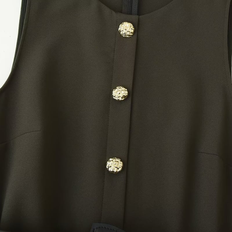 Midi šaty s patchworkovým vzorom a pruhmi, nepravidelná sukňa, okrúhly výstrih, dlhé rukávy, jeseň 2025