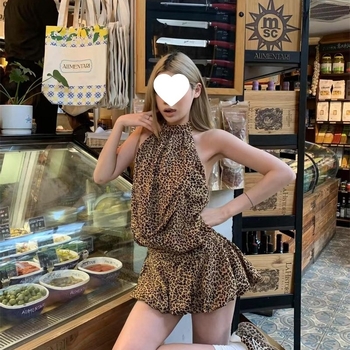 Haljina s otvorenim leđima, halter neck, bez rukava, leopard uzorak, kratka silueta