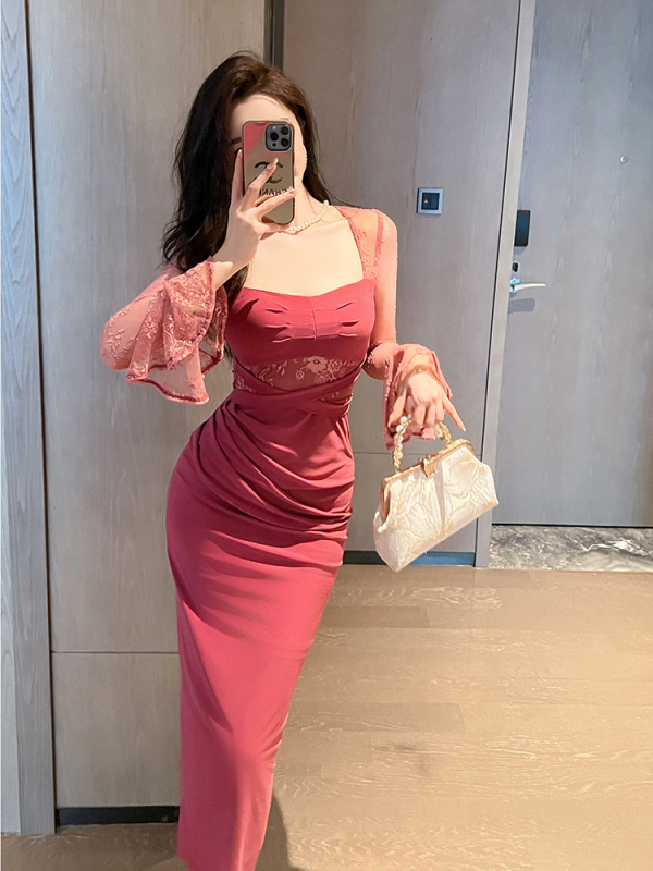 Čipkasta midi haljina s kvadratnim izrezom, dugi šireći rukavi, visok struk, zatvarač