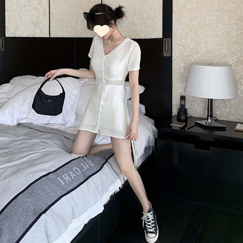 Ženska haljina s prorezima, V-izrez, kratki rukavi, suknja tip vila, poliester