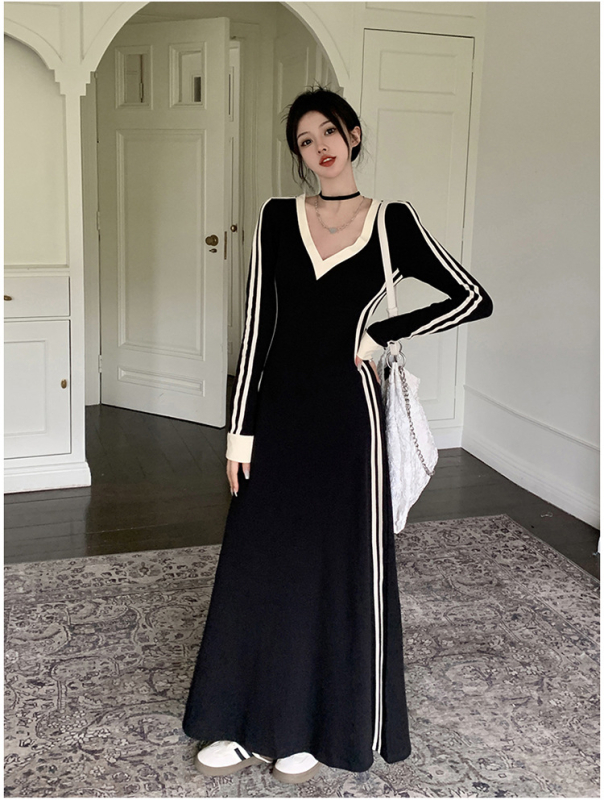 Haljina s V-izrezom, dugi rukavi, color-block uzorak, A-linija maxi haljina, poliester