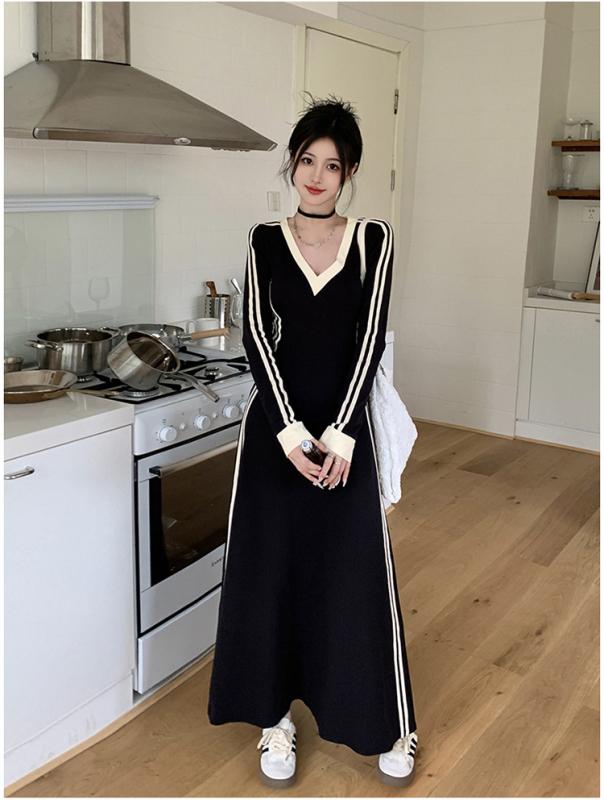 Haljina s V-izrezom, dugi rukavi, color-block uzorak, A-linija maxi haljina, poliester