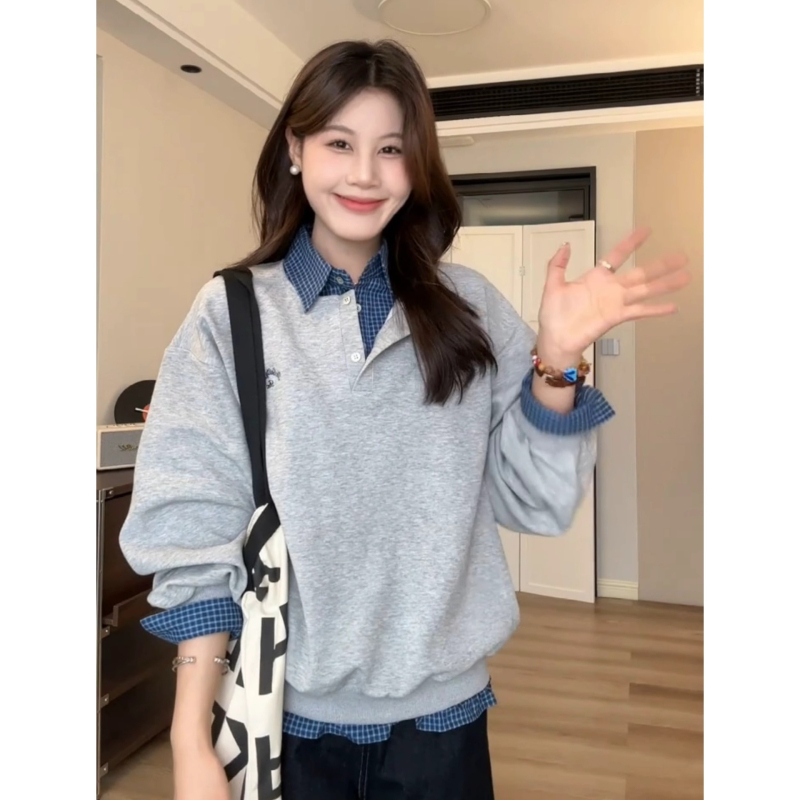 Hanorac de damă cu glugă și guler polo, croială lejeră, mâneci lungi, țesătură poliester