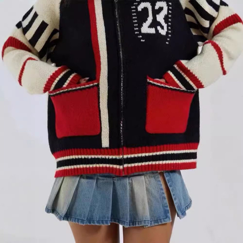 Cardigan s jacquardom petokrakom zvijezdom, američki retro stil, širok kroj, zip, pamuk 50-70%