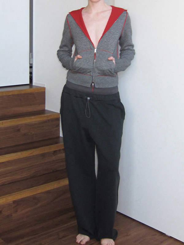 Reversinis vilnos kardiganas su gobtuvu, kontrastiniu užtrauktuku, ilgomis rankovėmis, 70–80% vilnos