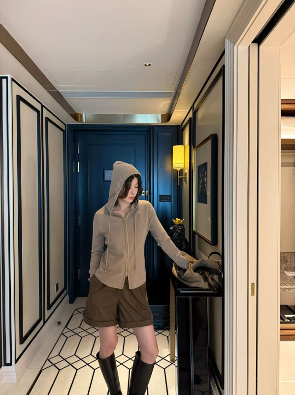 Zhilan Hooded cardigan – mršav kroj, kratka duljina, mješavina Mulberry svile i Lyocell, zip, V-izrez, dugi rukavi, jesen 2025, japansko-korejski ležerni stil