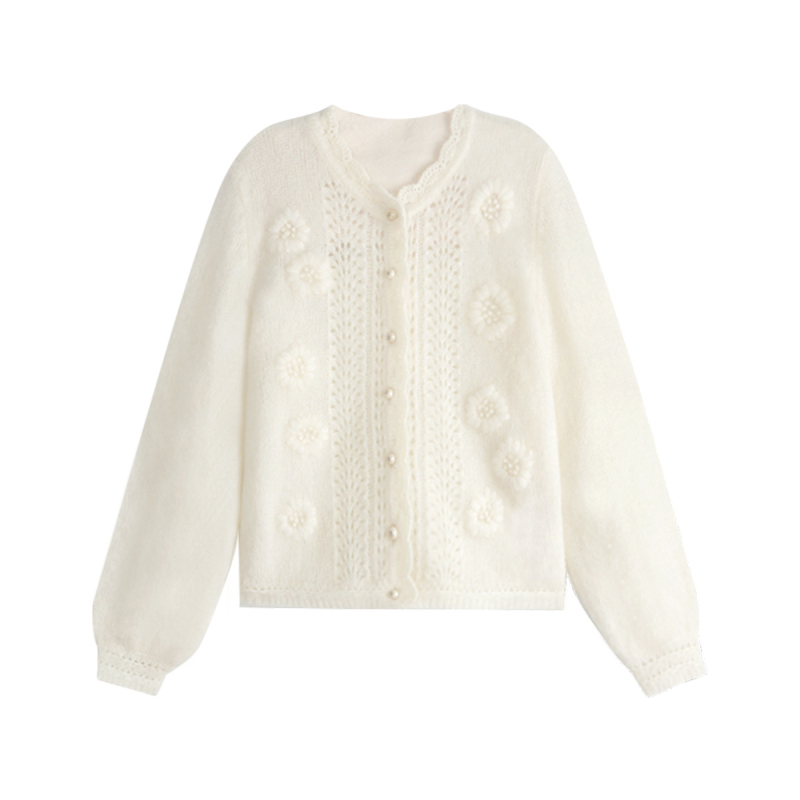 Mohair a vlna cardigan háčkovaným vzorom, okrúhly výstrih, dlhé rukávy, zapínanie na jedno tlačidlo