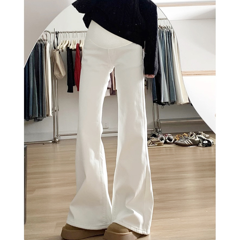 Nėščiųjų džinsai denim su platėjančiu kirpimu, ilgis iki grindų, laisvas kirpimas, pilvo palaikymo funkcija, vidutinio tankio audinys.