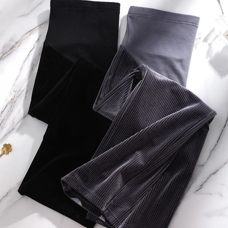 Nėščiųjų plačių kelnių iš velūro, viduje fliso pamušalas, šiltos rudens–žiemos, pilvo panelė, poliesterio-elastano mišinys