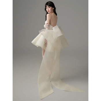 Вечерна рокля с А‑линия, горна част без презрамки, висока талия, полиестерен плат