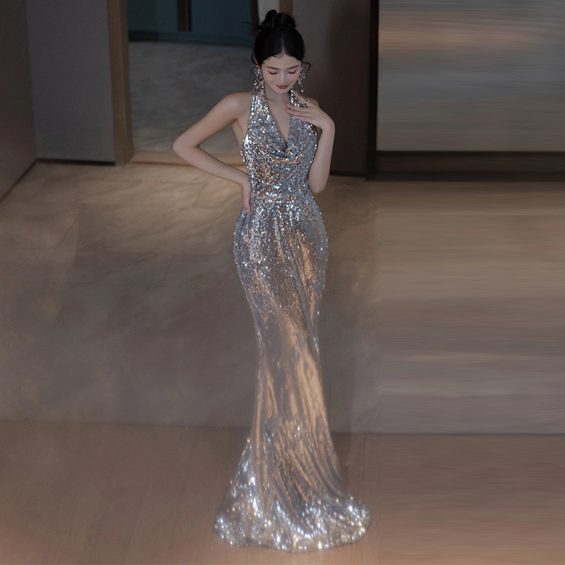 Rochie de seară din poliester, decolteu halter, fără mâneci, lungă, talie înaltă, siluetă în formă de coadă de pește