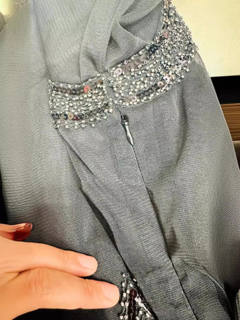 Φόρεμα με χάντρες και παγιέτες, κοντά μανίκια με κρόσια, midi Α-γραμμή, στρογγυλό λαιμό, πολυεστέρας, γεωμετρικό μοτίβο