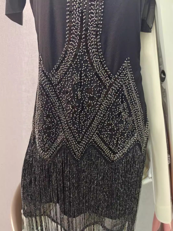 Φόρεμα με χάντρες και παγιέτες, κοντά μανίκια με κρόσια, midi Α-γραμμή, στρογγυλό λαιμό, πολυεστέρας, γεωμετρικό μοτίβο