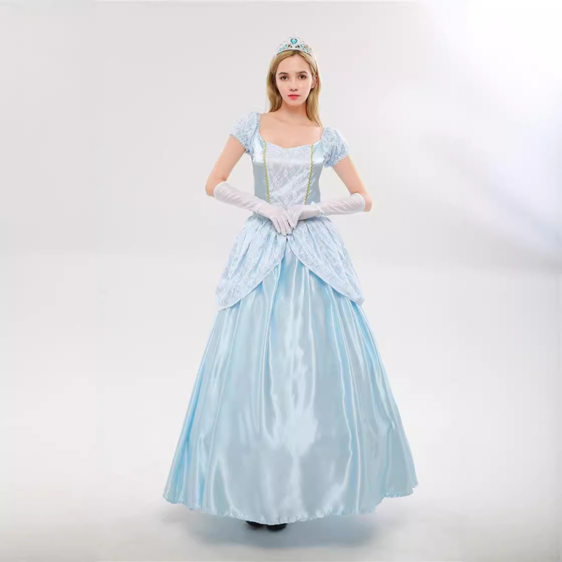 Scenski kostim: Poliester haljina za predstave, za žene 18–24 godina, 80–90% poliester, proljeće 2024