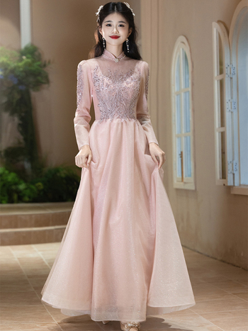 Vakarkleita - retro siluets, tievs griezums, garas piedurknes, garie svārki, Ziemas 2024