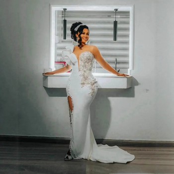 Сватбена рокля с дълбоко V деколте, русалка силует, дантела, дълги ръкави, полиестер